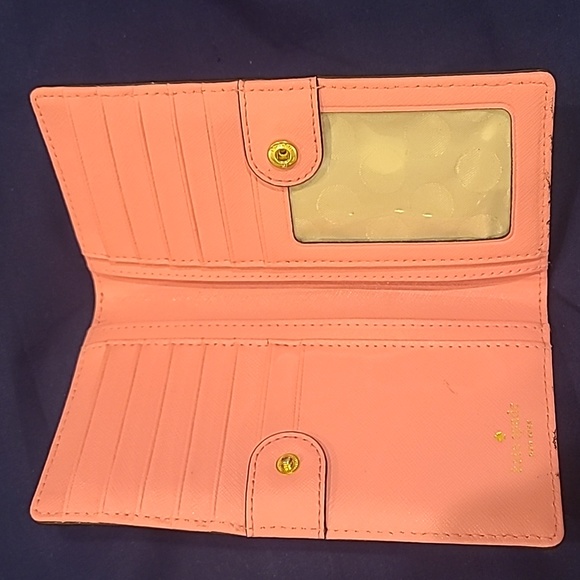 Kate Spade NY Cape Lynnie Tote Bag - Picture 8 of 8